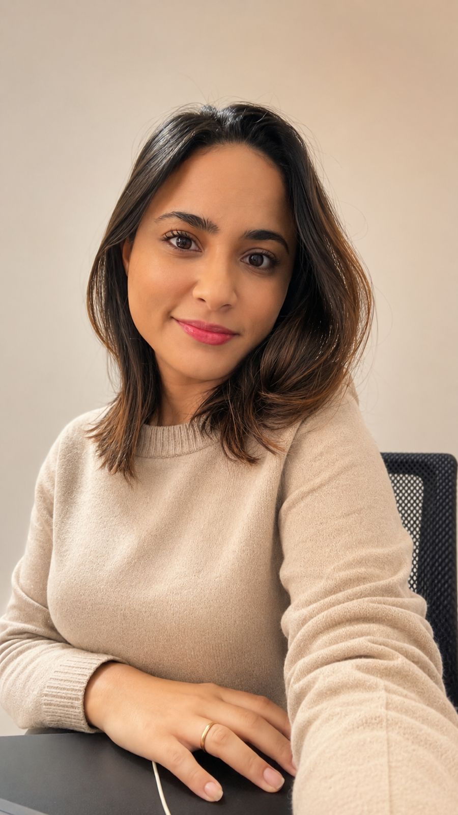 Bárbara Ellen, psicóloga online, atendimento por videochamada para todo o Brasil